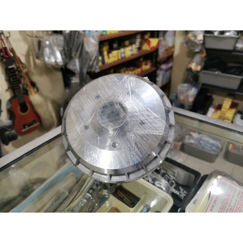Hub Tromol Belakang GS Ring 12 vespa Super Sprint PX PS PXE Excel Spartan Exclusive2 Strada