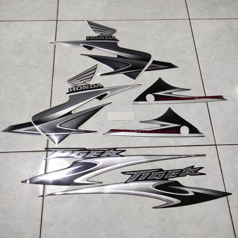stiker stripping striping decal graphic Honda Tiger Revo GL 200 hitam Violet Ungu Special edition 20