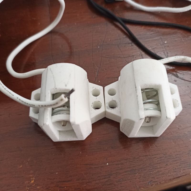 Fitting Keramik Lampu MHN TD HQI TS RX7s