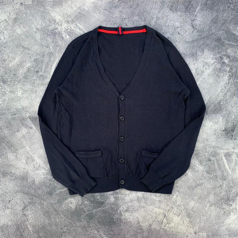 Cardigan Hitam by Unknown |  Cardigan Basic | Cardigan Second | Cardigan Murah