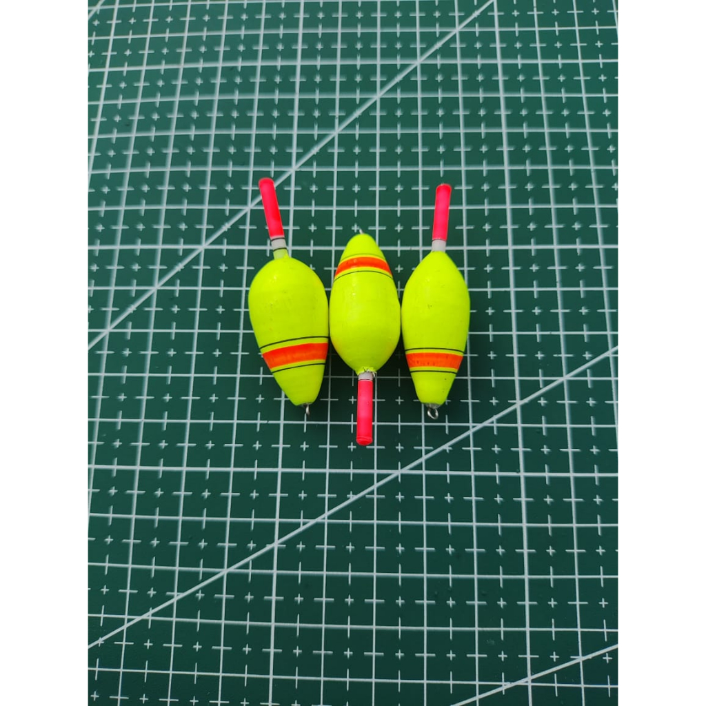 PELAMPUNG KUMBUL PANCING STARLET PAJANG 5 CM WARNA KUNING BAHAN KAYU