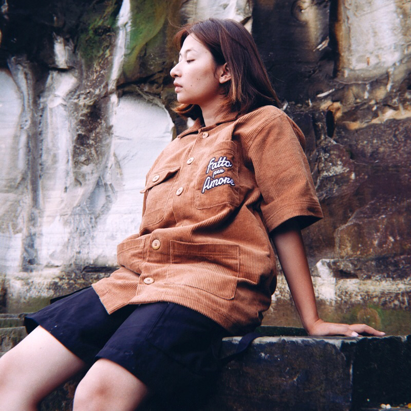 Kemeja corduroy FATAMO