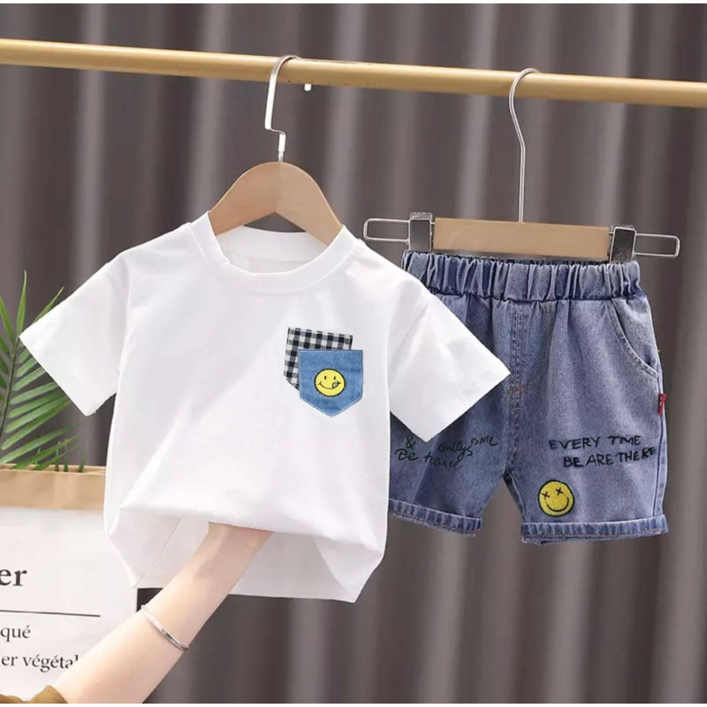 SETELAN BAJU KAOS DAN CELANA JEANS PENDEK ANAK IMPORT USIA 1-5 TAHUN MOTIF SMILE SAKU DENIM/SET PAKAIAN OUTFID PAKAIAN BAYI LUCU KEREN DAN TERPOPULER MASAKINI