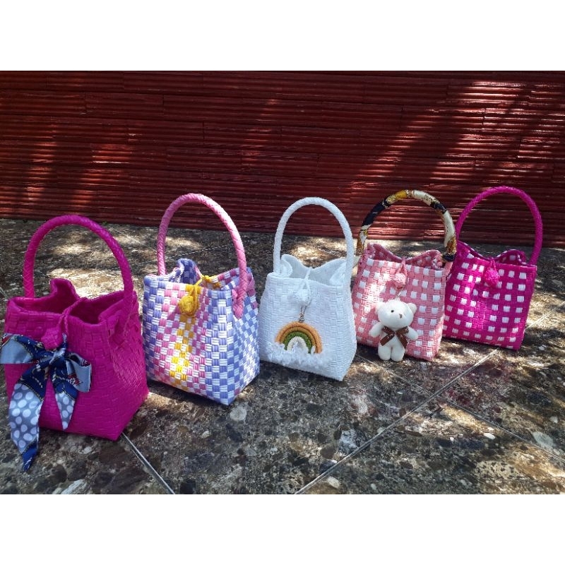 (Paket hemat Tas+strap)Tas Anyaman plastik jali /tas cantik/tas anyaman murah