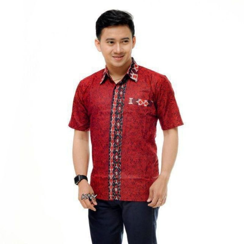 Kemeja Batik Pria Lengan Pendek Motif Mega Mendung