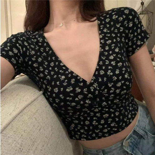 WYP-07 Baju Wanita Motif Bunga Crop Top Atasan Korean Sexy Lengan Pendek / Atasan Model V-NECK