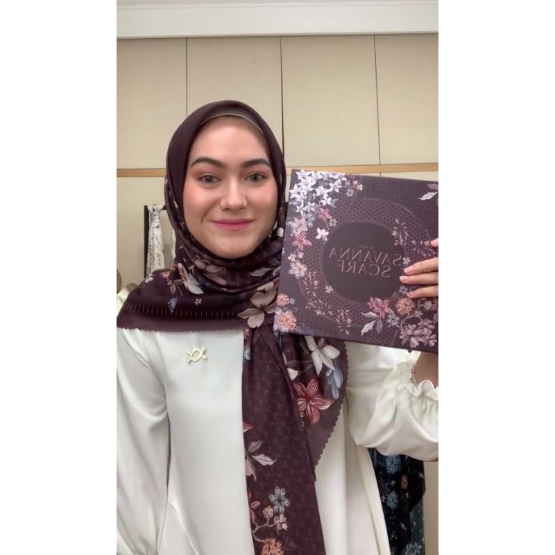 [ Siap Kirim ] Savanna Scarf | Button Scarf | Wearing Klamby | Hijab Segi Empat