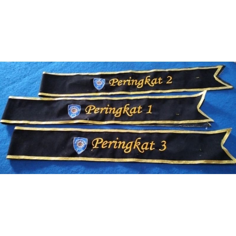 SELEMPANG NAMA BORDIR + LOGO | SELEMPANG WISUDA CUSTOM + LOGO