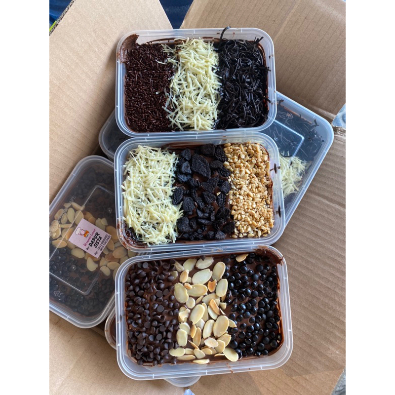 

Deseert Box Chocomoist PREMIUM ‼️