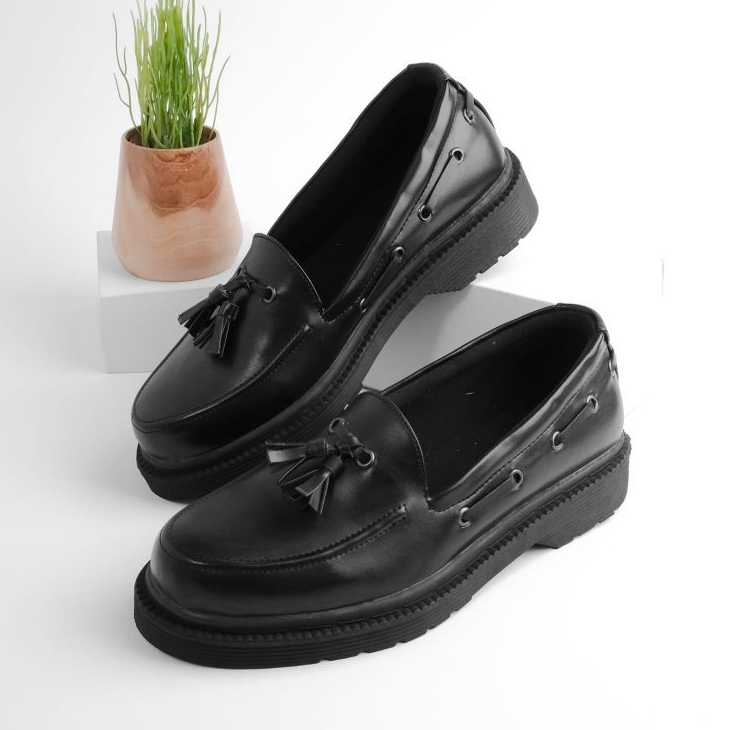 Sepatu Loafers Kulit Slip On Formal Casual Pria Loafer Kerja Kuliah Kondangan Original - Xander Full Black