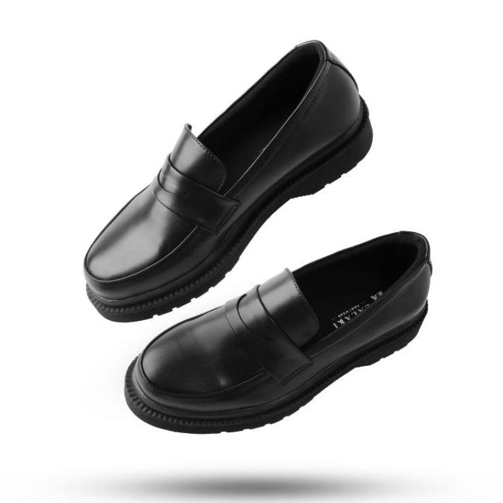 Sepatu Formal Loafers Pria Casual Kulit Kerja Kantor Kuliah Hitam Loafer Docmart Hitam Original - Luis Full Black