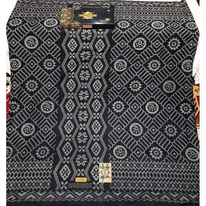 Sarung wadimor motif Bali