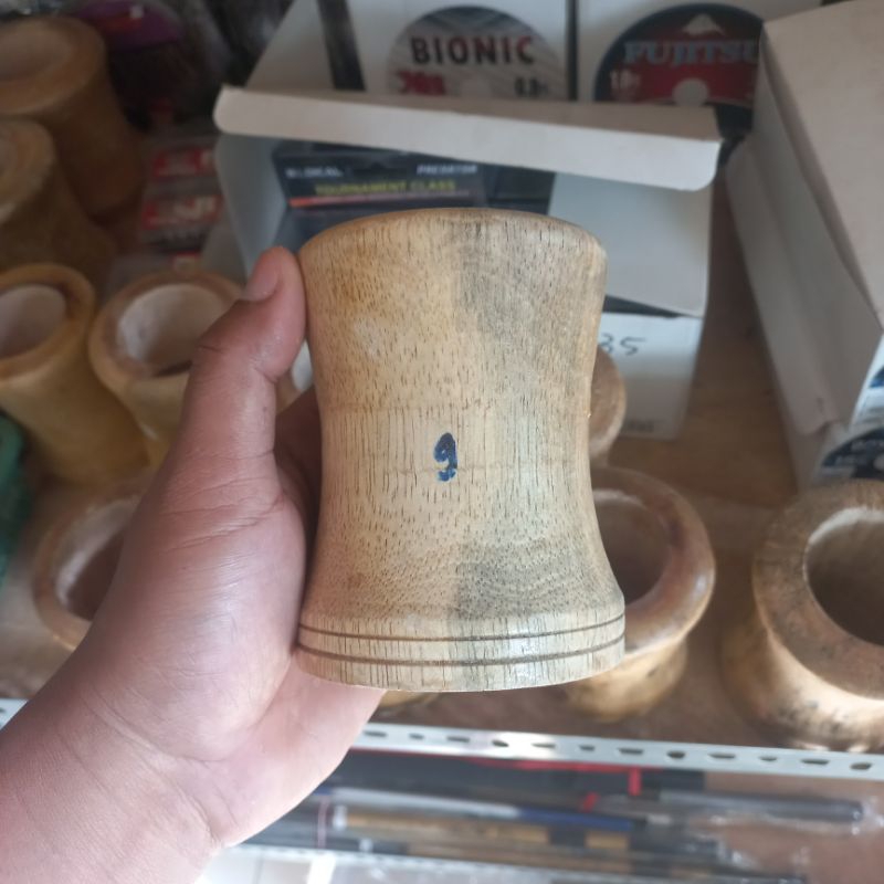 Gulungan Senar Pancing Gelok Kayu Ringan dan Murah