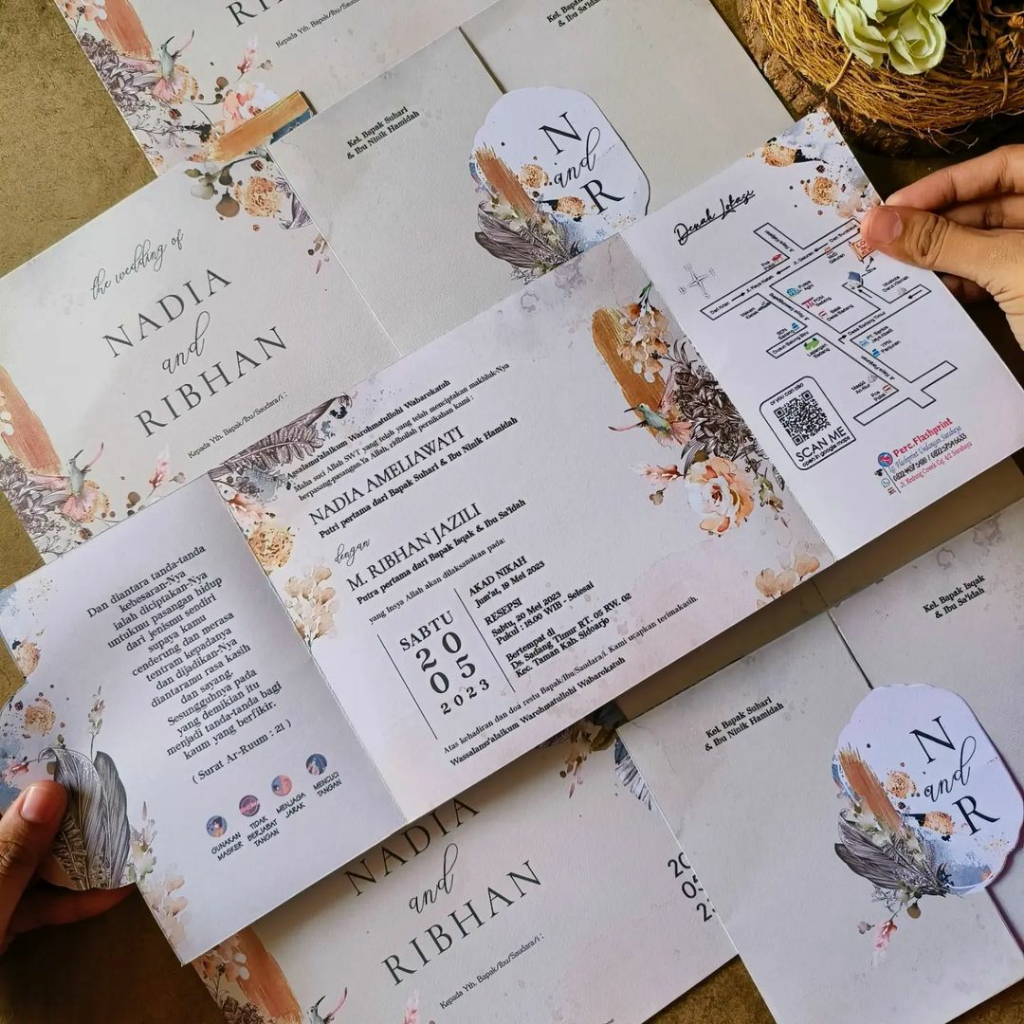 Undangan murah 1000an + cetak GS007