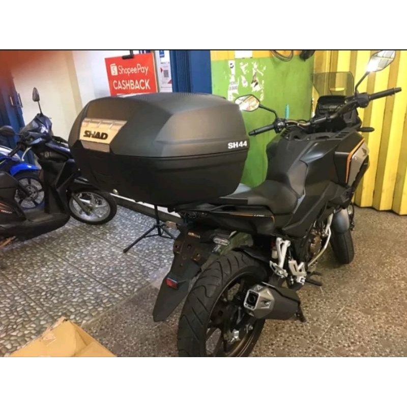 SHAD CB150R CB150X BRACKET BOX MOTOR CB150R STREETEIRE Bracket Box CB150 X atau Breket Shad Original