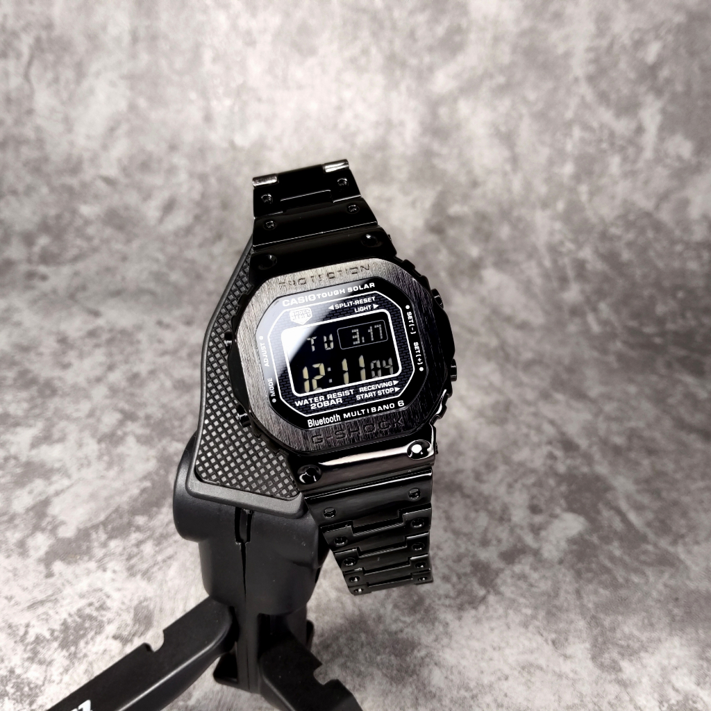 Jam Tangan CASIO G-Shock GMW-B5000V-1JR Full Metal Black GMW-B5000 Series Digital