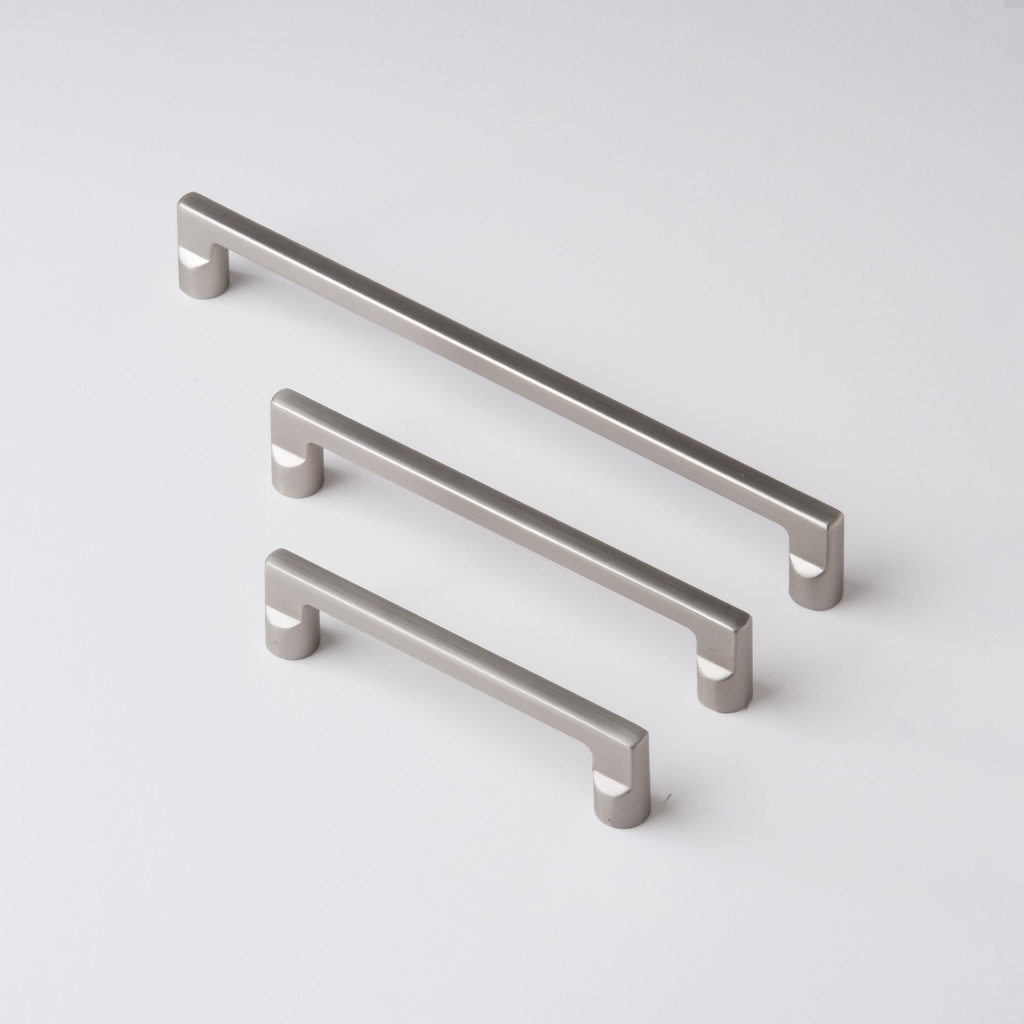 Handle Lemari Tarikan Laci Knob Laci Minimalis Modern 9017 Silver