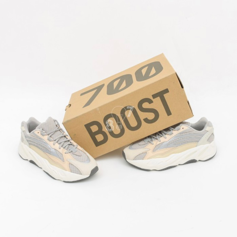 Yeezy Boost 700 V2 Cream