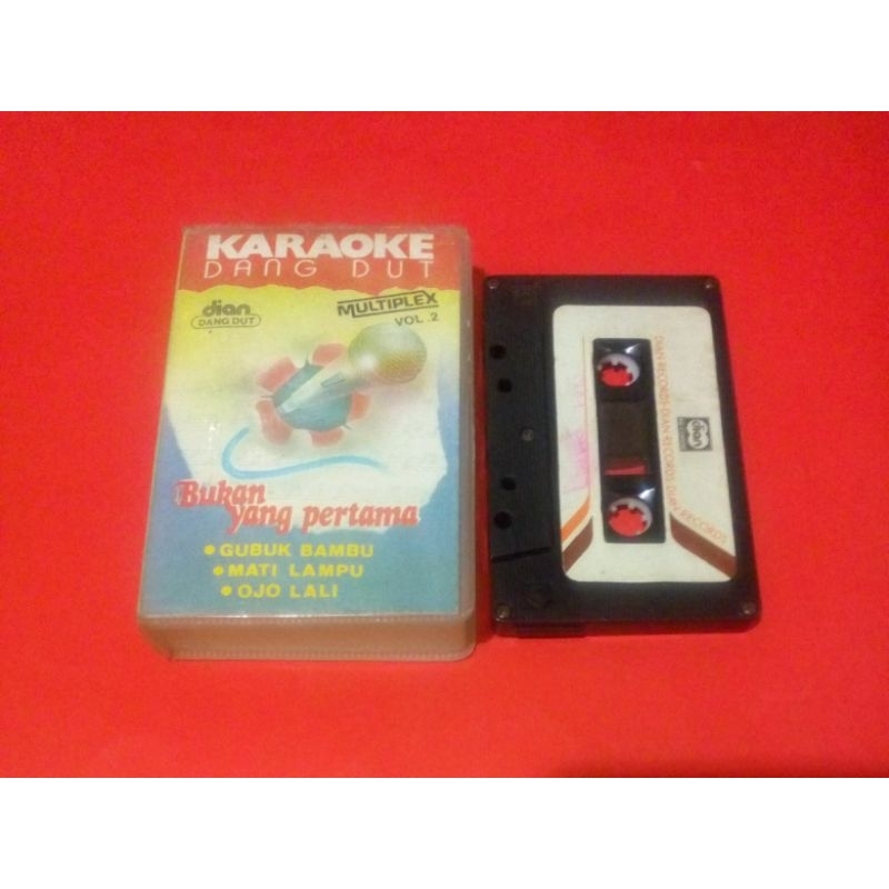 kaset pita KARAOKE DANGDUT / Bukan Yang Pertama / Gubuk Bambu / Mati Lampu / Ojo Lali