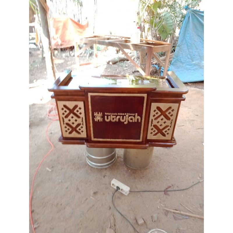 BELUM CAT / MENTAHAN - MEJA NGAJI MAJLIS TAKLIM LESEHAN MIMBAR NGAJI KAYU JATI SUDAH FINISHING BISA 