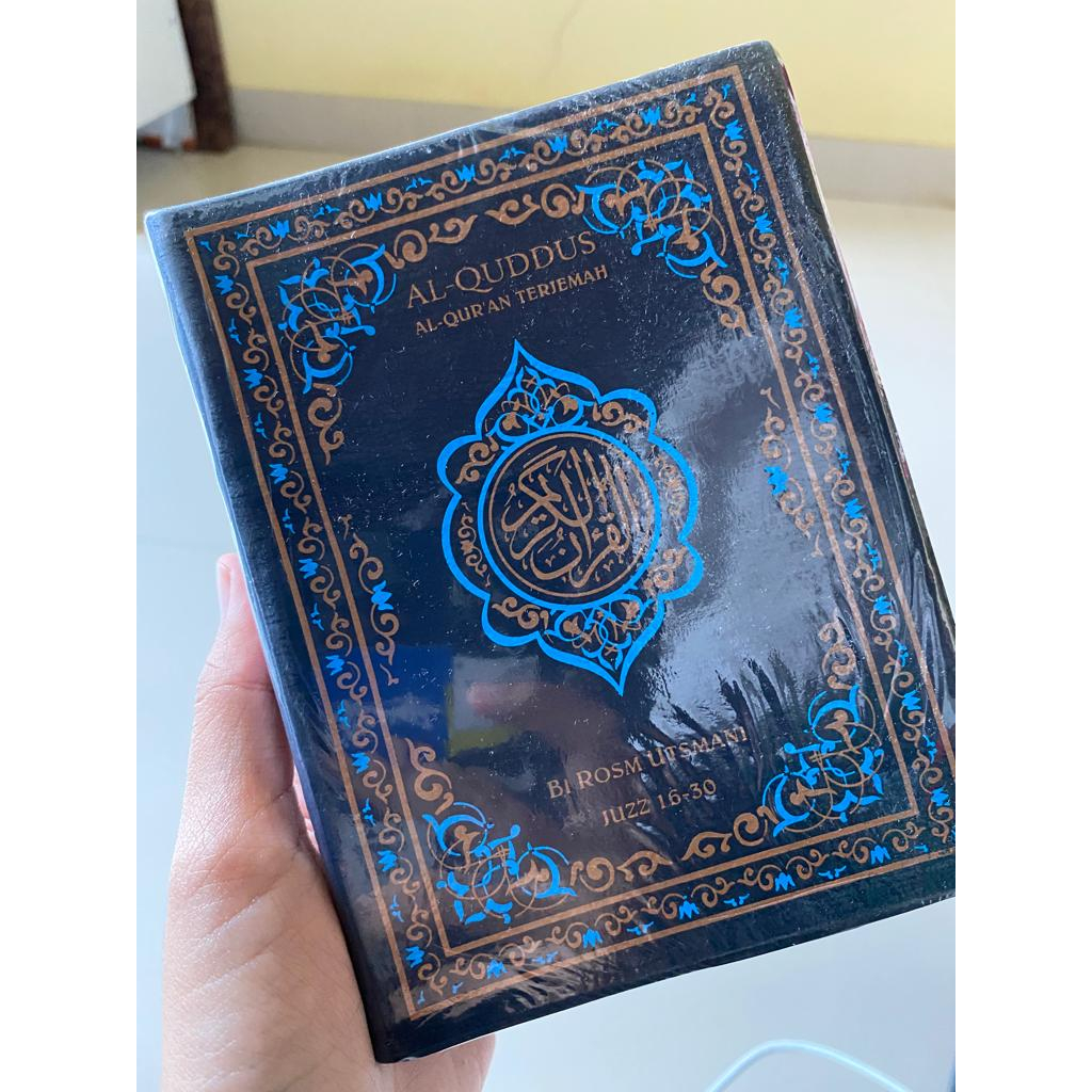 

AL QURAN TERJEMAH AL QUDDUS - 2 Jilid Rosm Ustmani