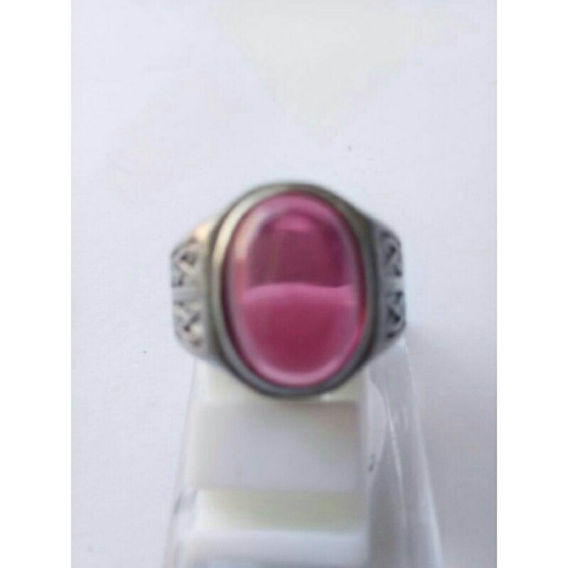 BATU CINCIN MERAH SIAM
