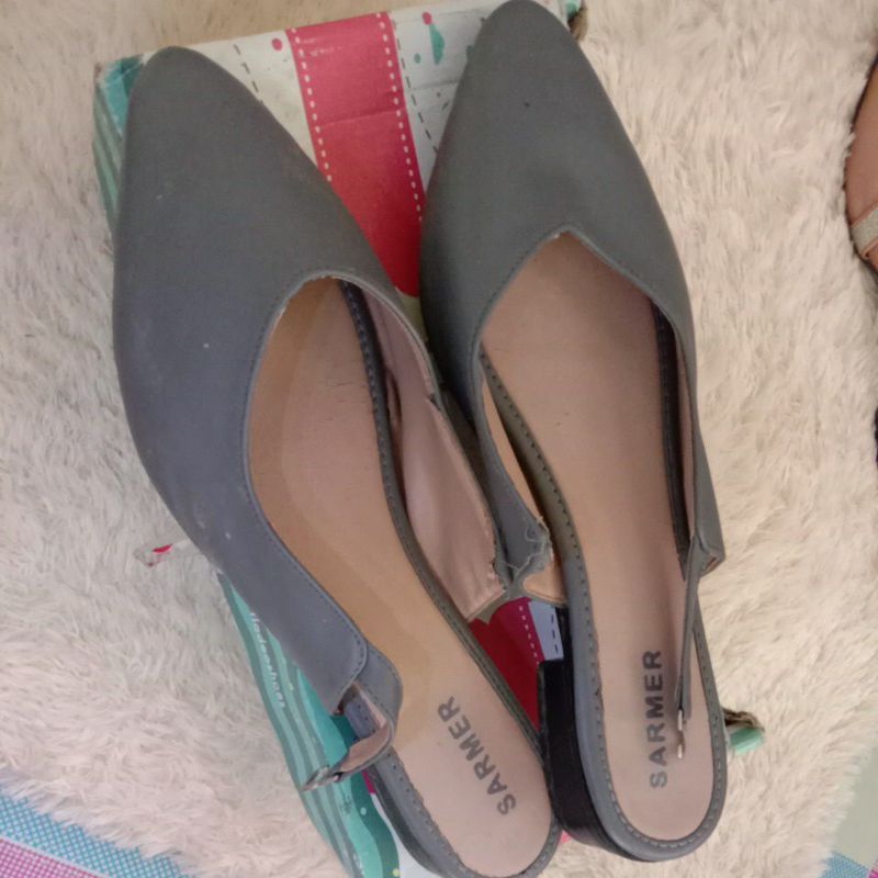 Preloved Sepatu sendal brand sarmer
