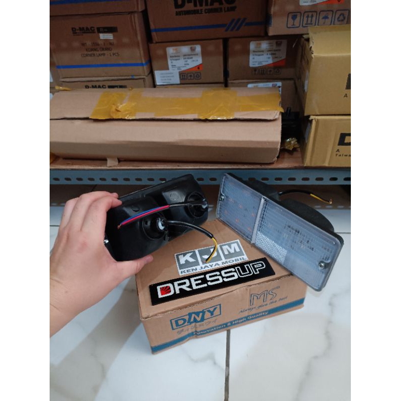 lampu rem belakang stoplamp granmax pick up  albino led