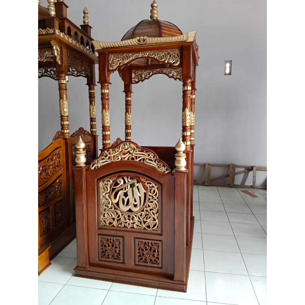 Mimbar|Mimbar Masjid Kubah|Mimbar Masjid Rasulluah