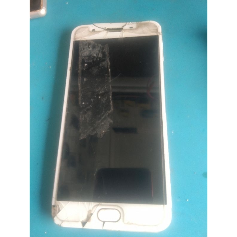 bazel/dudukan mesin +papan bawah+lcd retak oppo f1s original cabutan bawaan mesin