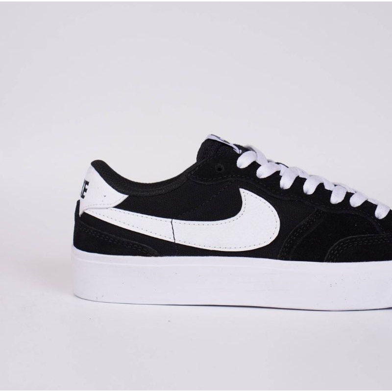 Sepatu Nike SB Pogo Plus Black White