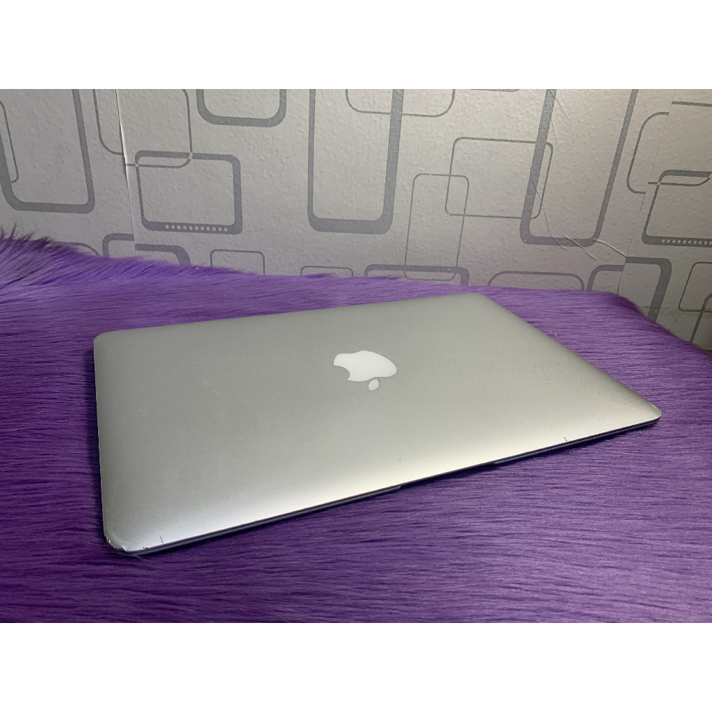 MacBook Air 11in Mid 2013Core i5 4GB SSD 128GB