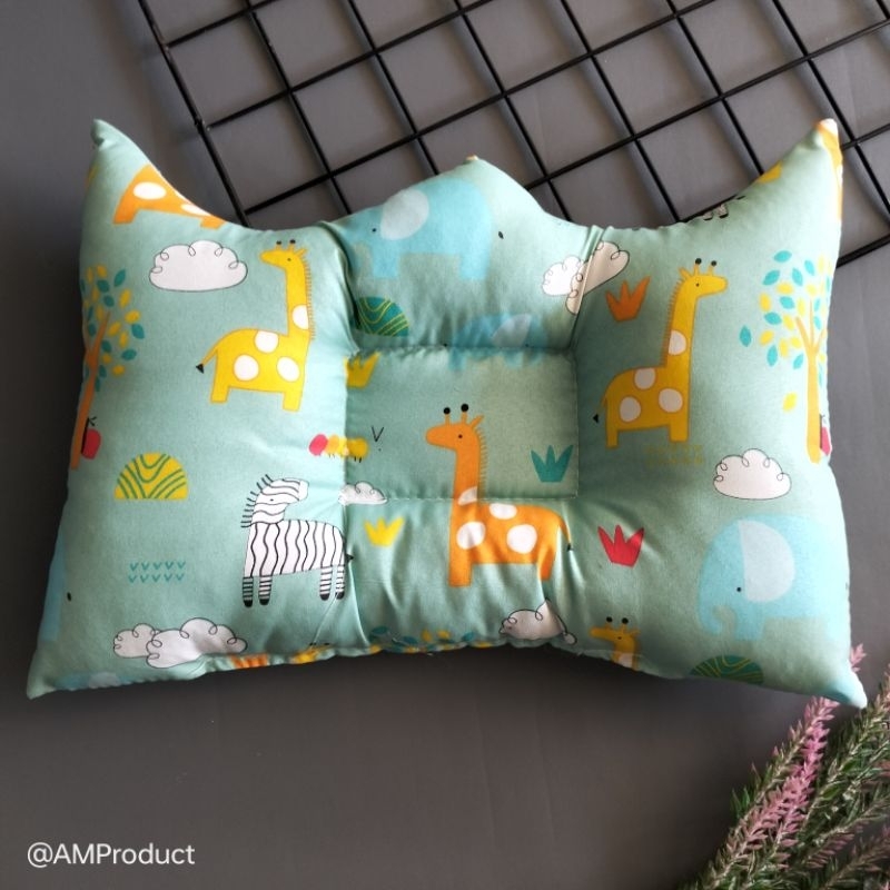 Bantal mahkota bayi