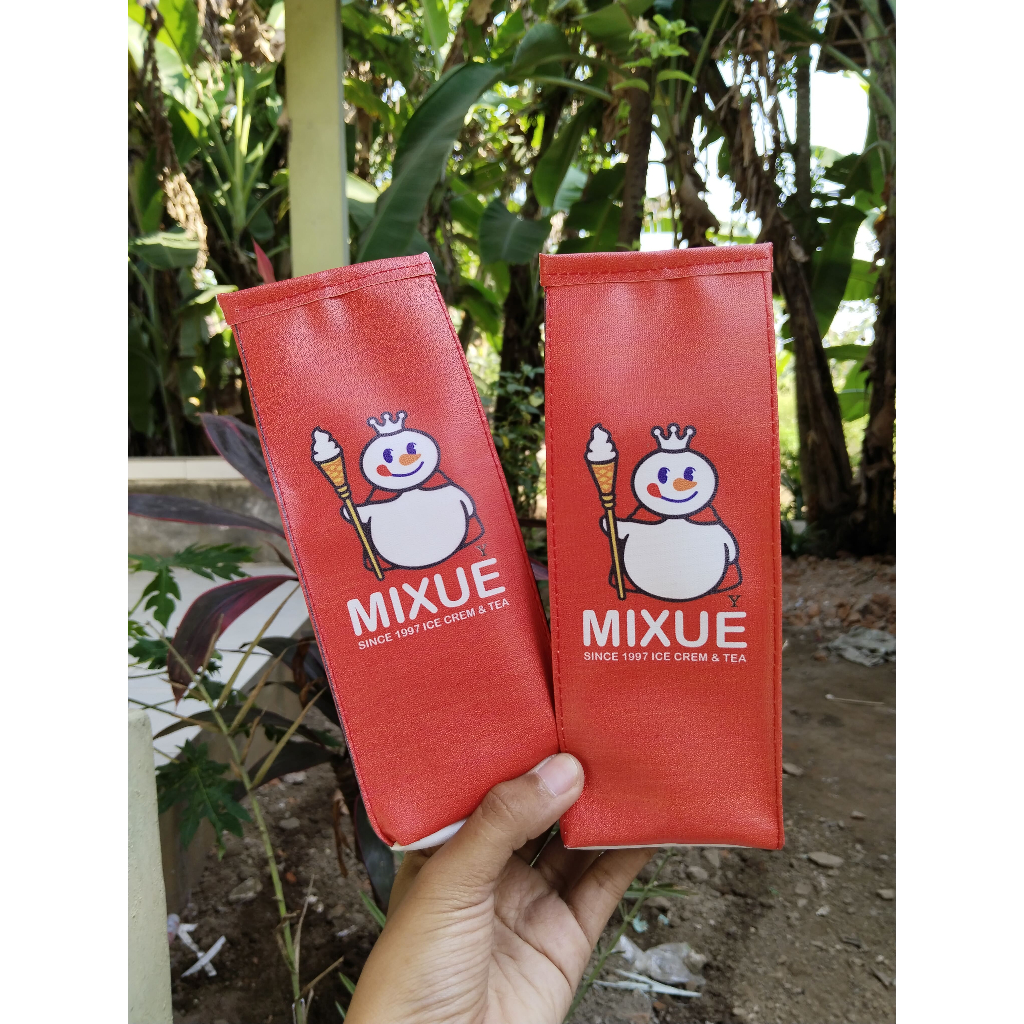 

TEMPAT PENSIL KOTAK PENSIL MIXUE LUCU / KOTAK PENSIL BENTUK MIXUE VIRAL