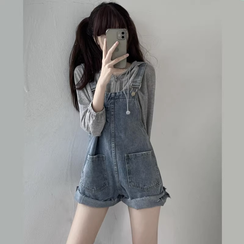 Pakaian Musim Panas Wanita Dengan Celana Pendek Suspender Nyaman Dan Gaya Korea