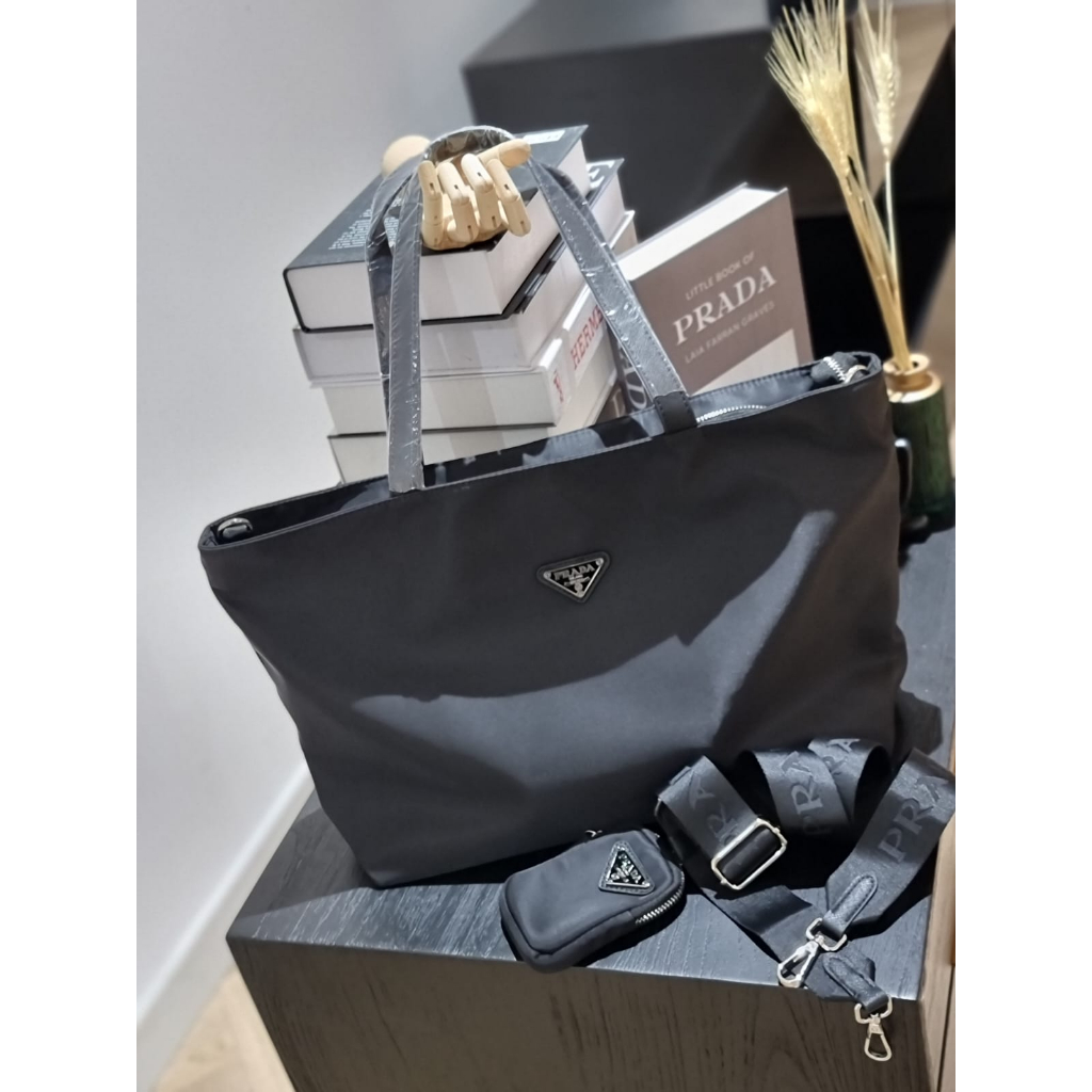 Prada tote nylon Large 36cm