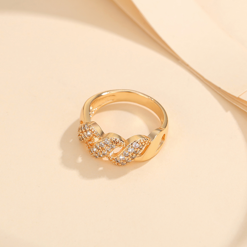 Y111 【COD】 Cincin Mewah Titanium Anti Karat Wanita Berlian Perhiasan Imitasi Perhiasan Wanita