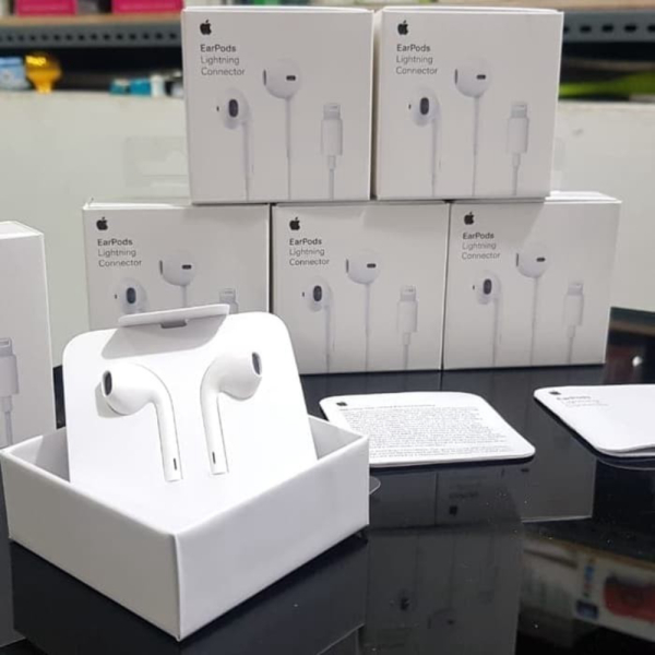Promo IPHONE SE 2022 ORIGINAL HEADSET EARPHONE HANDSFREE Berkualitas