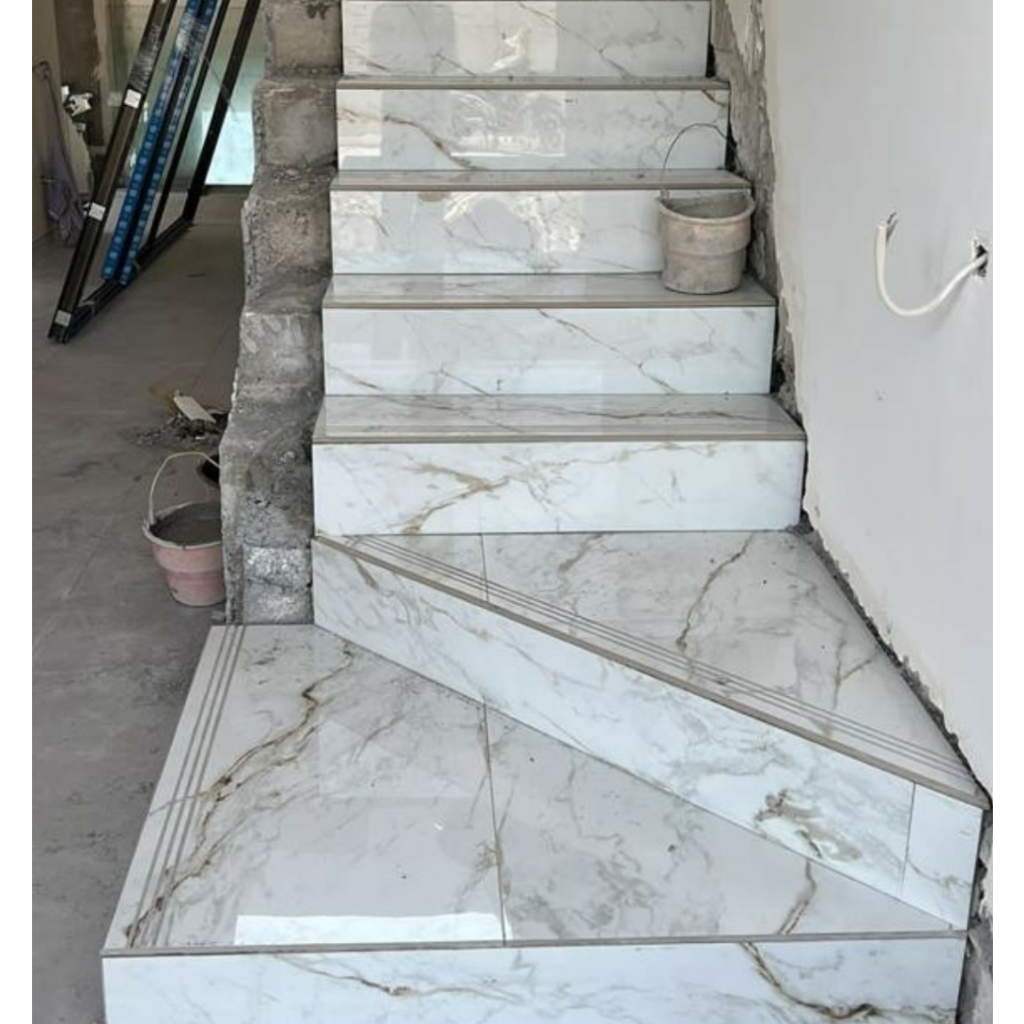 Stepnosing Granit Tangga motif MARMER OROBICO WHITE GOLD 30X60, 20x60