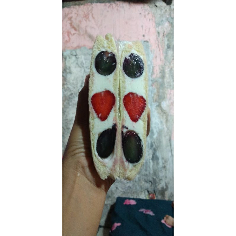 

FRUIT SANDO