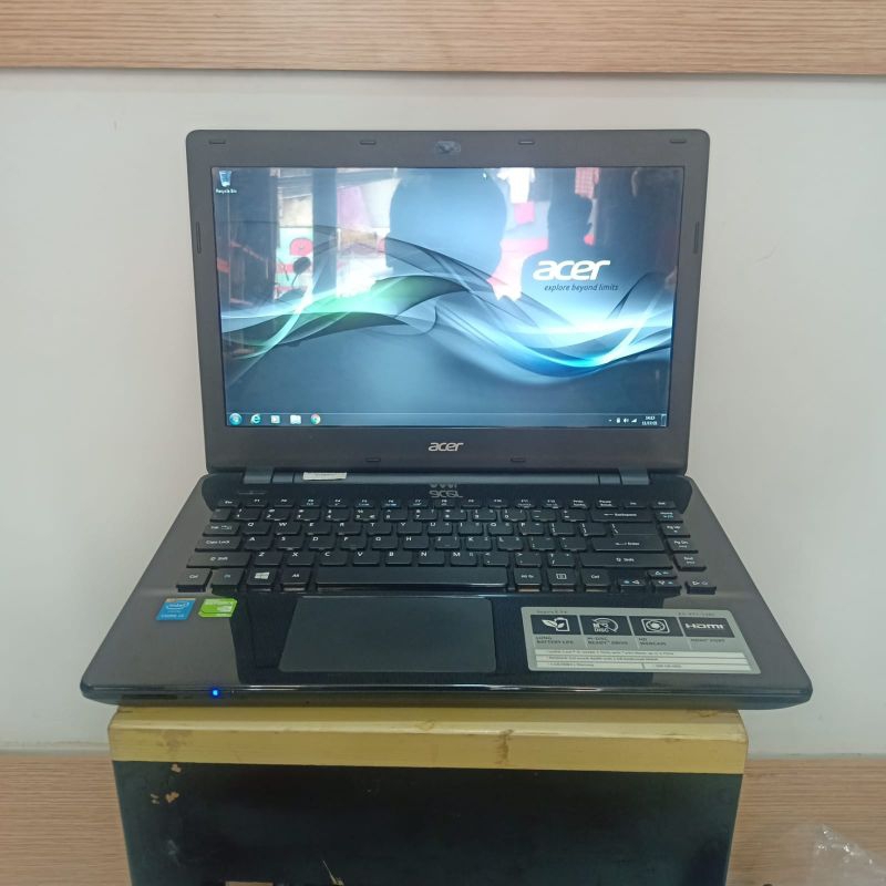 Laptop Acer Aspire E5-471G Cor i5-4210U Ram 4Gb/HDD 500Gb Nvdia Geforce 820M 2Gb with vram