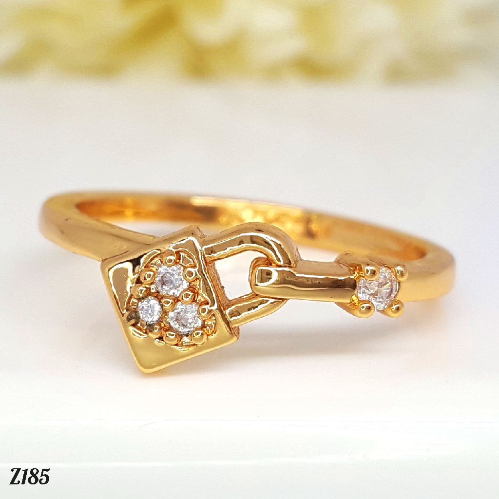 PGX Cincin Xuping Wanita Lapis Emas Aksesoris Perhiasan Fashion Premium - Z185