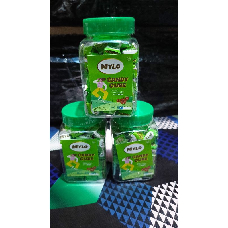 

Milo Candy Cube botol isi 50butir