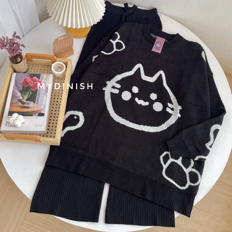 One set Pusry -Stelan Rajut Wanita Oversize Motif Kucing