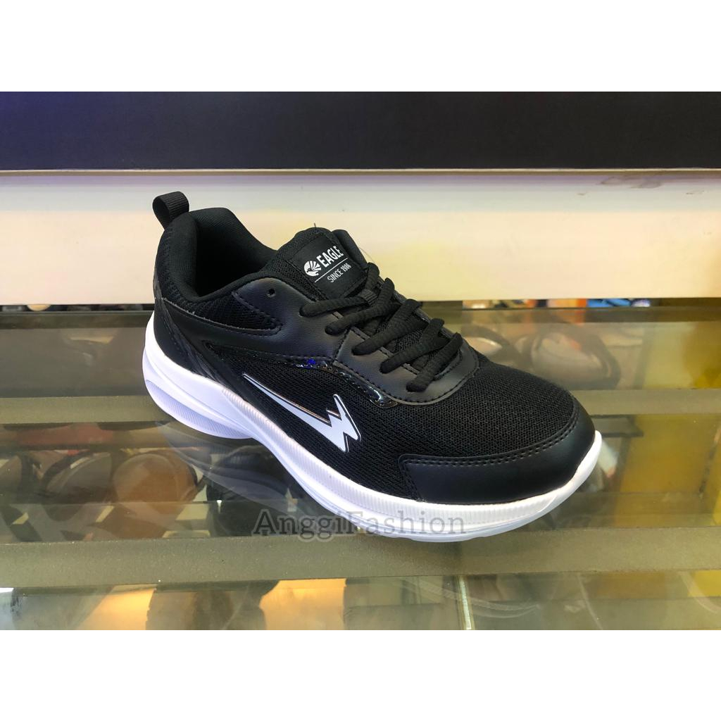 Sepatu Sneakers Pria Sepatu Running Eagle Martin - Black/White