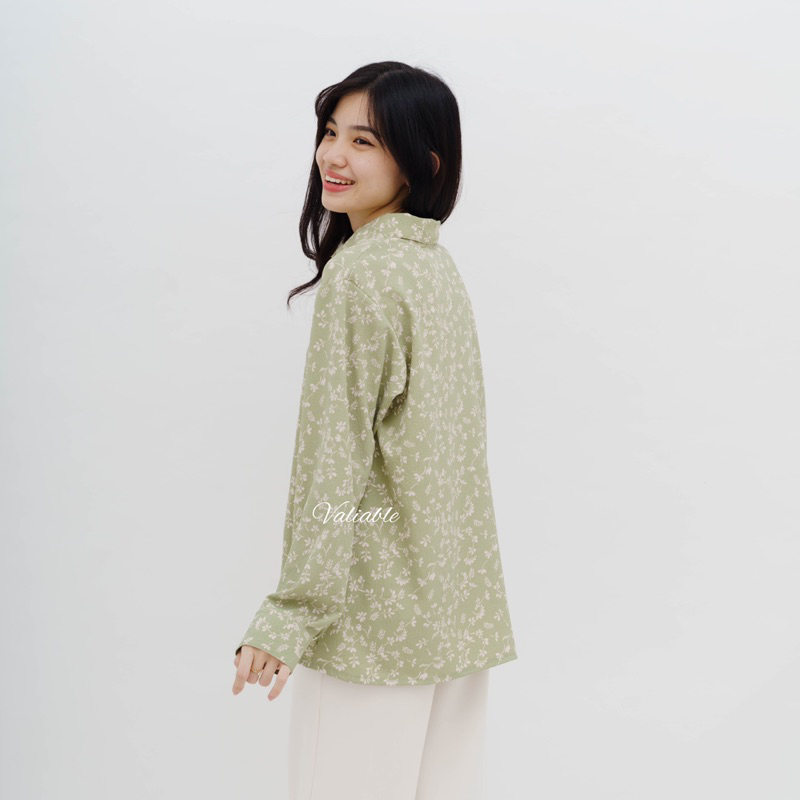 (M-XXL) Esmee Floral Pattern Shirt Valiable