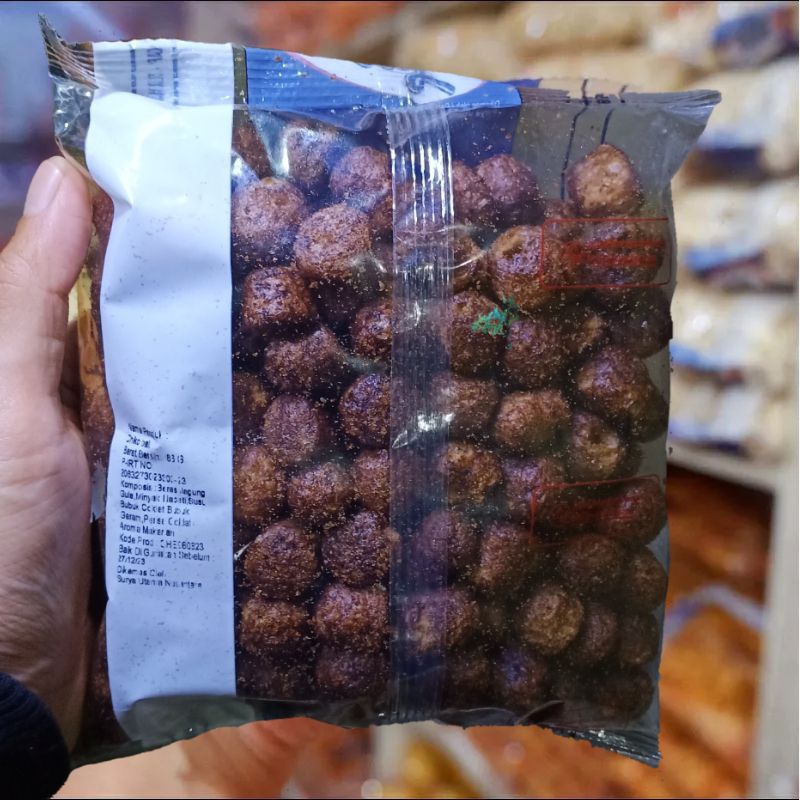 

Cemilan Enak Chicki Ball Coklat Manis 83g - snack ciki Murah Meriah Khas Cimahi Bandung - Snack Murah Bandung