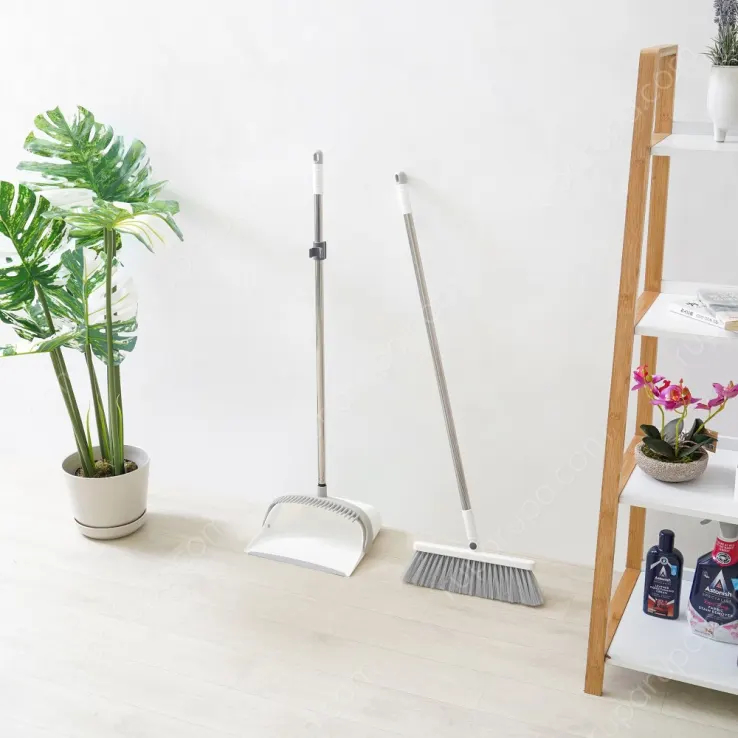 Sapu Putih - Proclean Sapu & Pengki Lipat