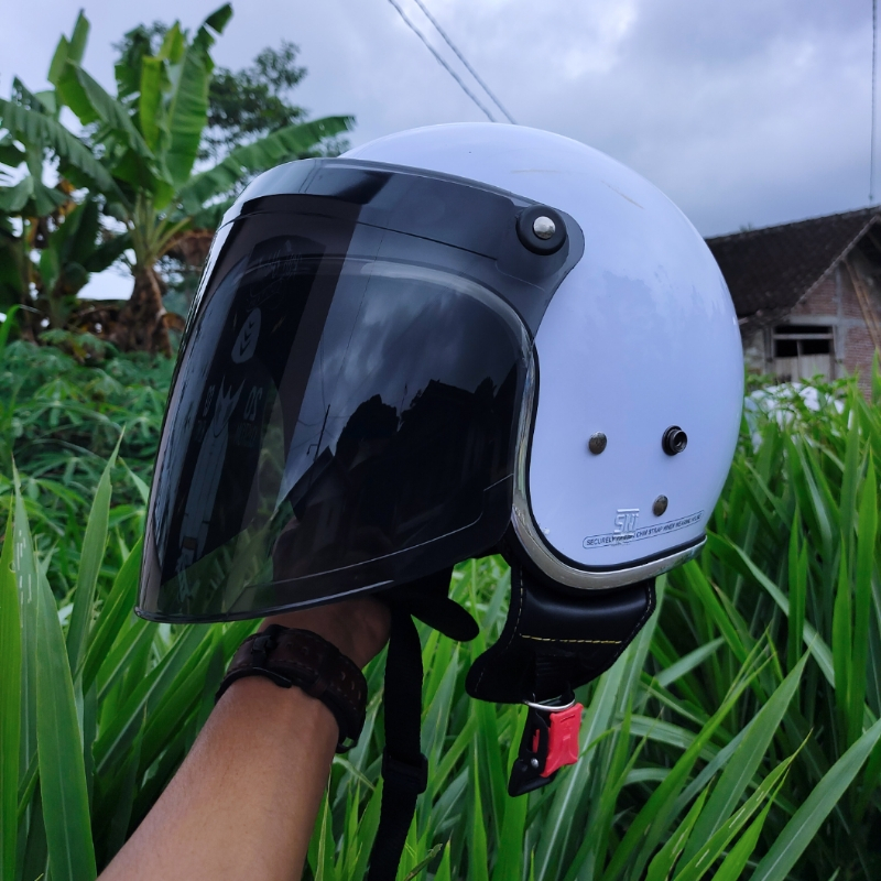 HELM BOGO KACA VENOM RETRO LIST CHROME FULL LEHER TERBARU