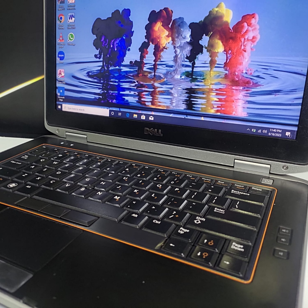 Laptop DELL E6420 intel core i5 ram 8gb SSD 256gb -  windows 10 siap pakai